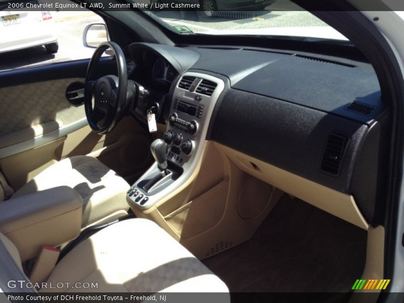 Summit White / Light Cashmere 2006 Chevrolet Equinox LT AWD