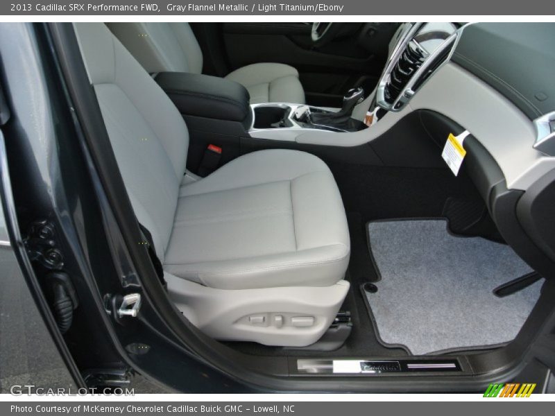 Gray Flannel Metallic / Light Titanium/Ebony 2013 Cadillac SRX Performance FWD