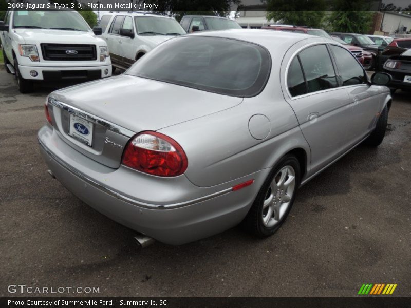 Platinum Metallic / Ivory 2005 Jaguar S-Type 3.0