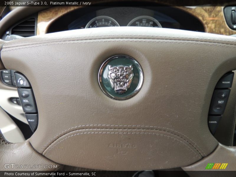 Platinum Metallic / Ivory 2005 Jaguar S-Type 3.0