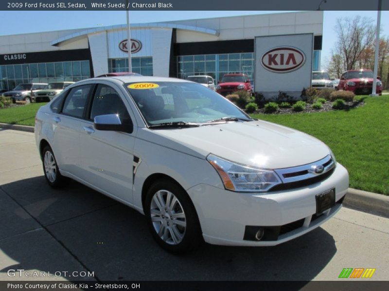 White Suede / Charcoal Black 2009 Ford Focus SEL Sedan