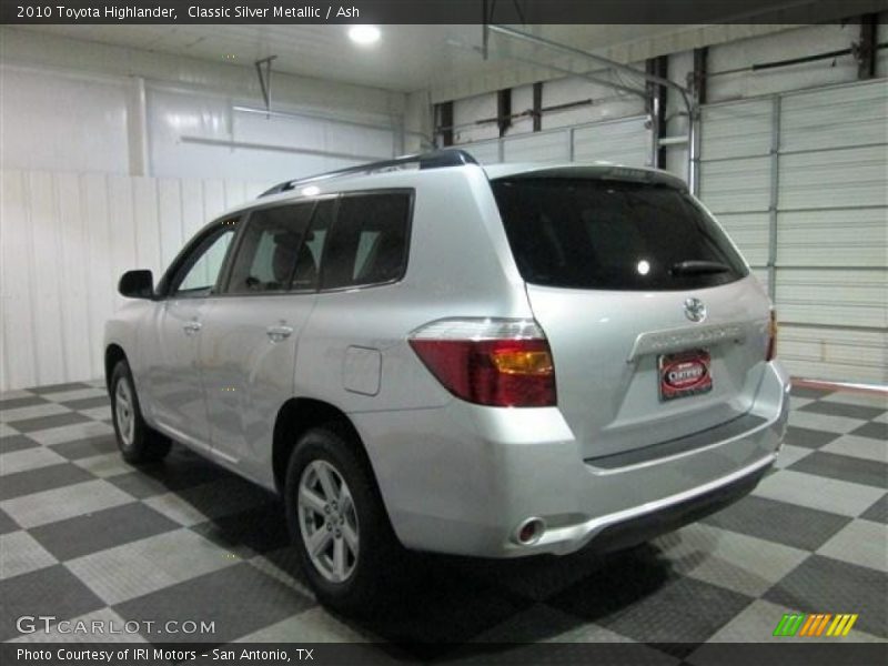 Classic Silver Metallic / Ash 2010 Toyota Highlander