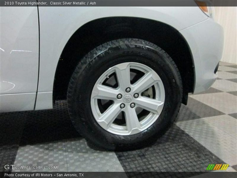 Classic Silver Metallic / Ash 2010 Toyota Highlander
