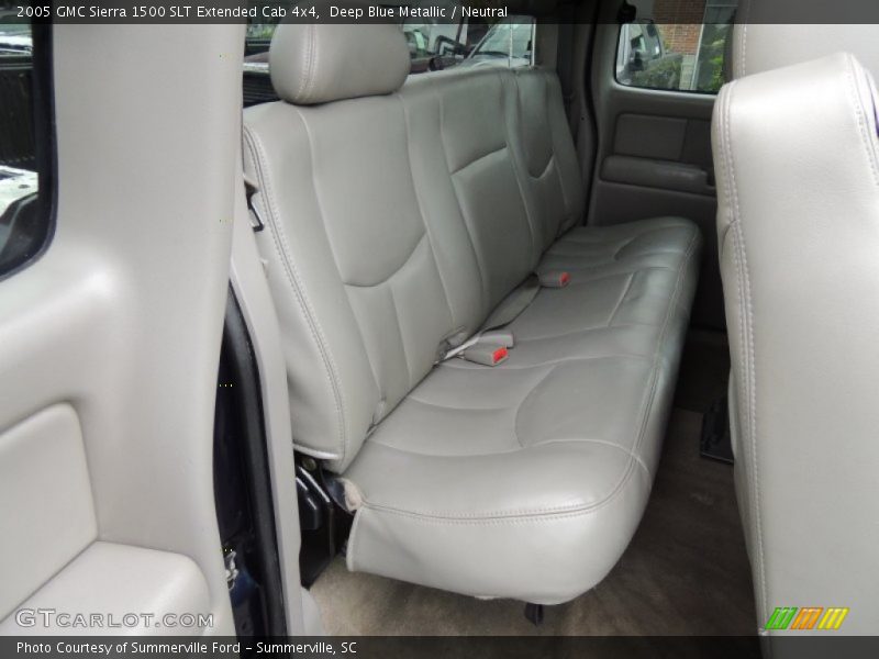 Deep Blue Metallic / Neutral 2005 GMC Sierra 1500 SLT Extended Cab 4x4
