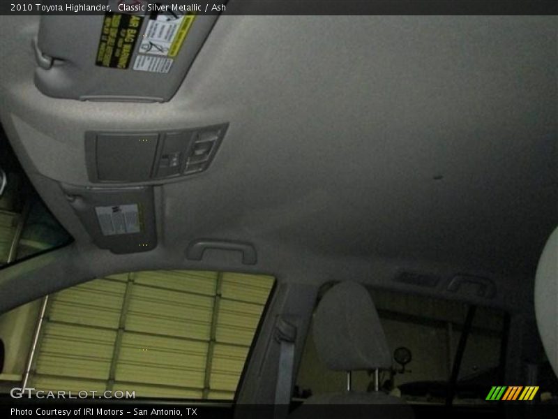 Classic Silver Metallic / Ash 2010 Toyota Highlander
