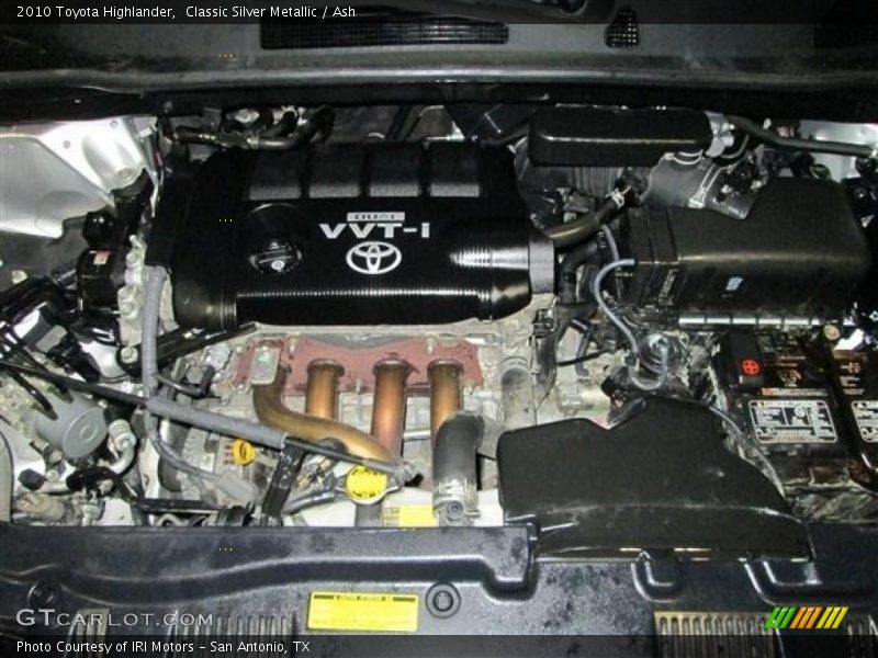 Classic Silver Metallic / Ash 2010 Toyota Highlander