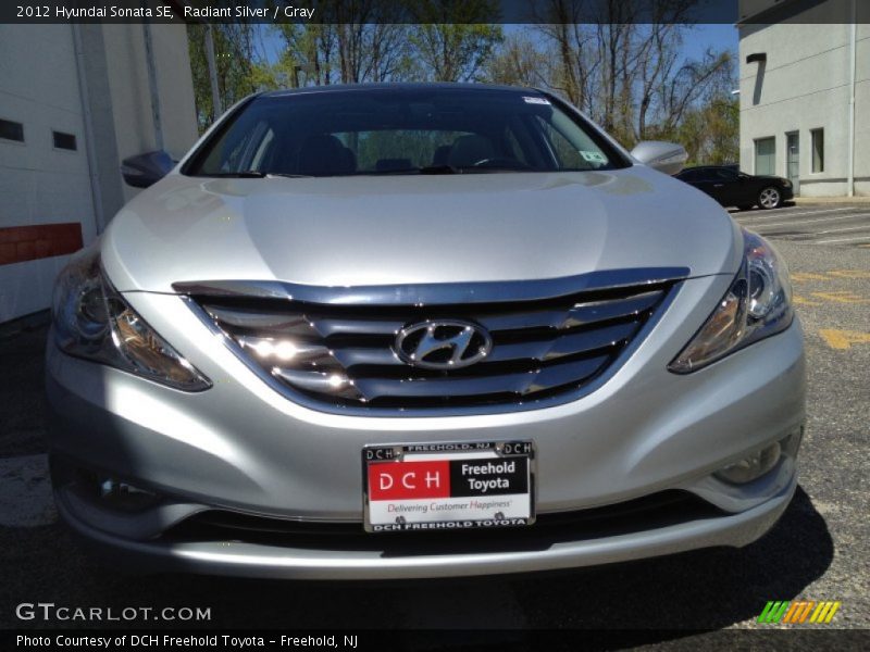 Radiant Silver / Gray 2012 Hyundai Sonata SE