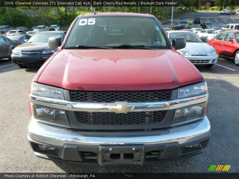 Dark Cherry Red Metallic / Medium Dark Pewter 2005 Chevrolet Colorado Z71 Extended Cab 4x4