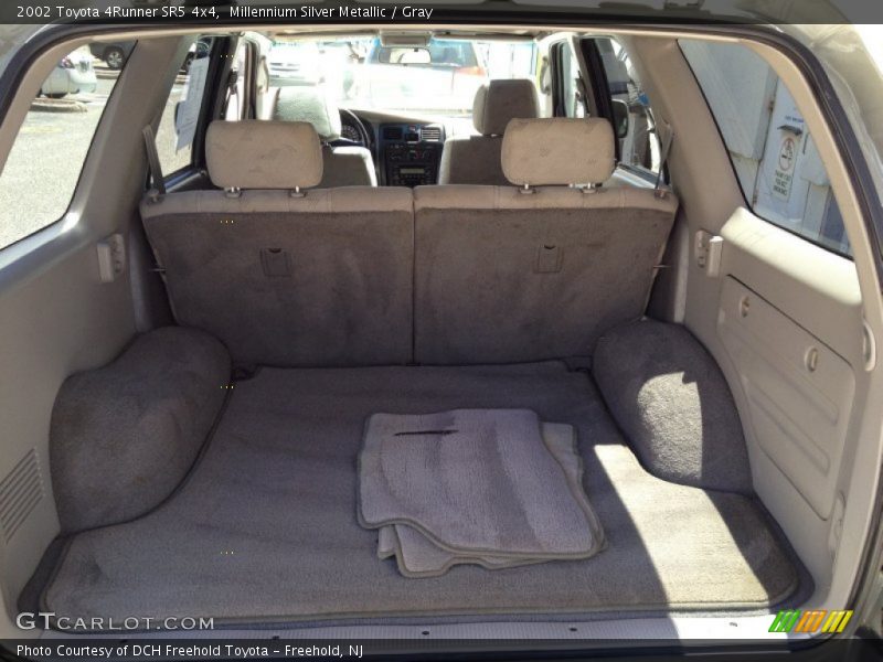 Millennium Silver Metallic / Gray 2002 Toyota 4Runner SR5 4x4
