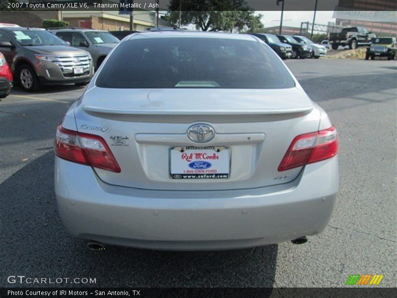 Titanium Metallic / Ash 2007 Toyota Camry XLE V6