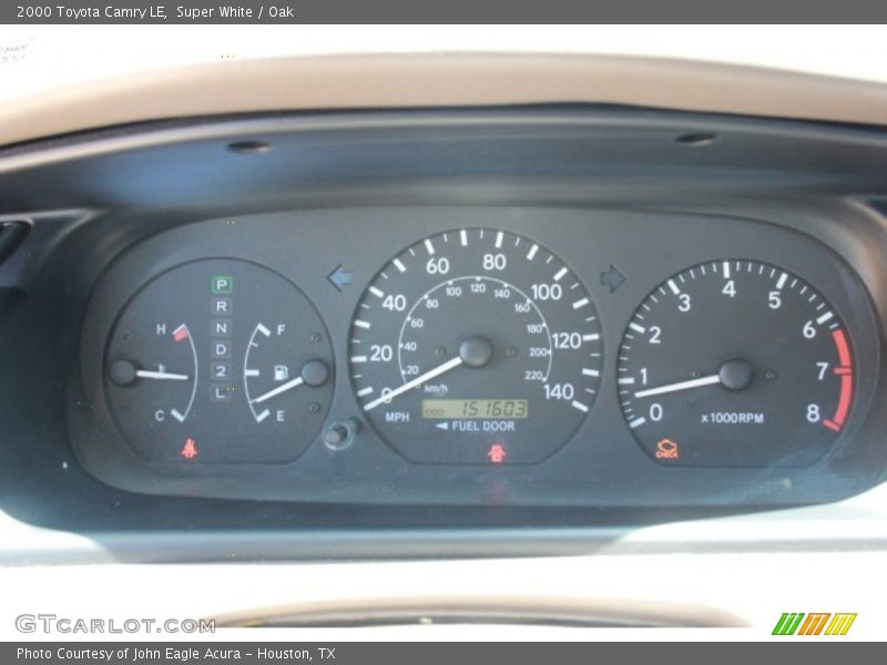 Super White / Oak 2000 Toyota Camry LE