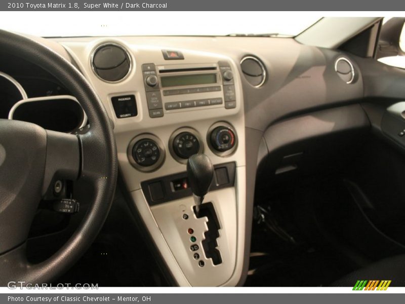 Super White / Dark Charcoal 2010 Toyota Matrix 1.8