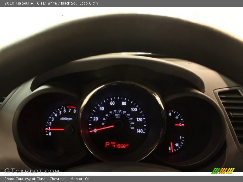 Clear White / Black Soul Logo Cloth 2010 Kia Soul +