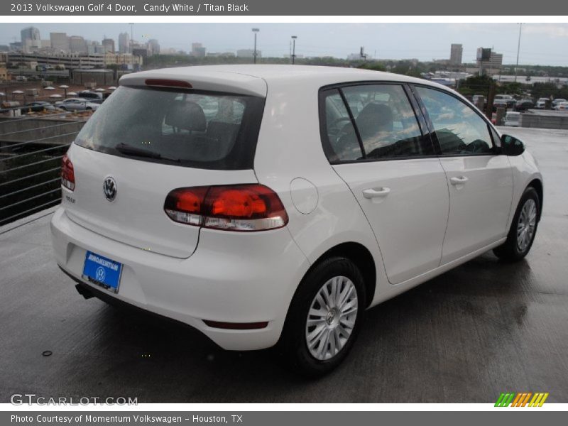 Candy White / Titan Black 2013 Volkswagen Golf 4 Door