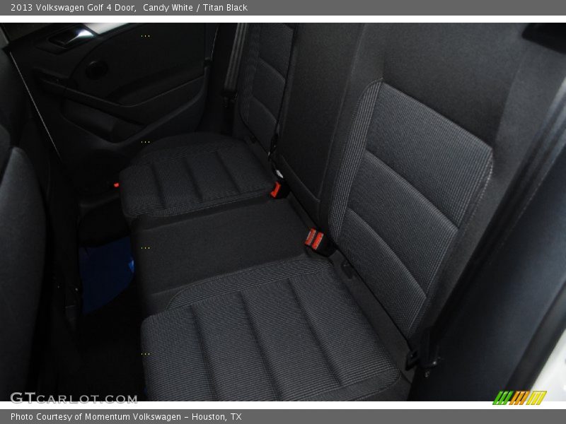 Candy White / Titan Black 2013 Volkswagen Golf 4 Door
