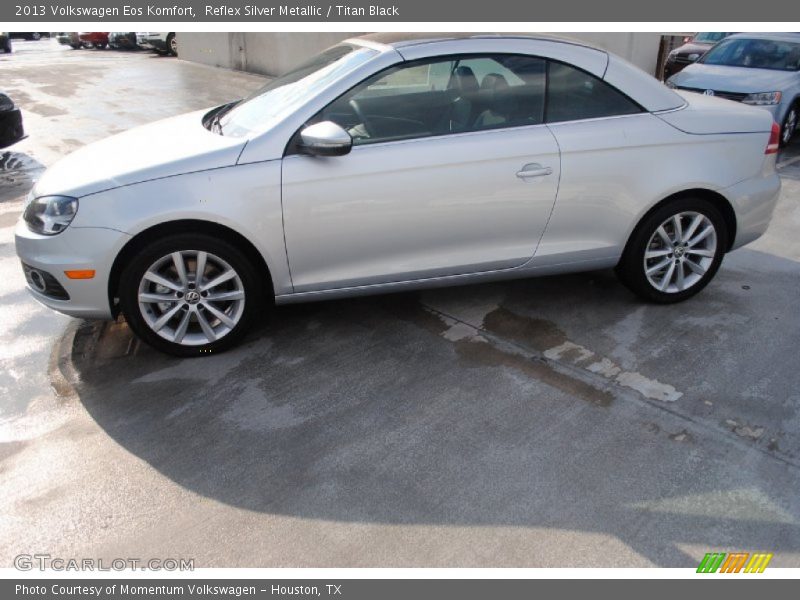 Reflex Silver Metallic / Titan Black 2013 Volkswagen Eos Komfort