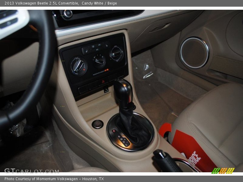 Candy White / Beige 2013 Volkswagen Beetle 2.5L Convertible