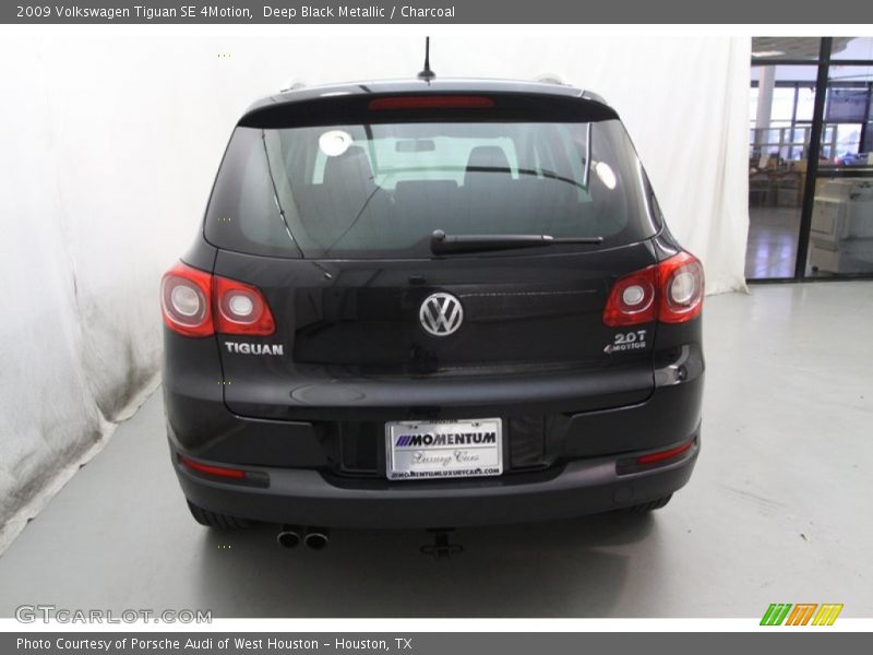 Deep Black Metallic / Charcoal 2009 Volkswagen Tiguan SE 4Motion