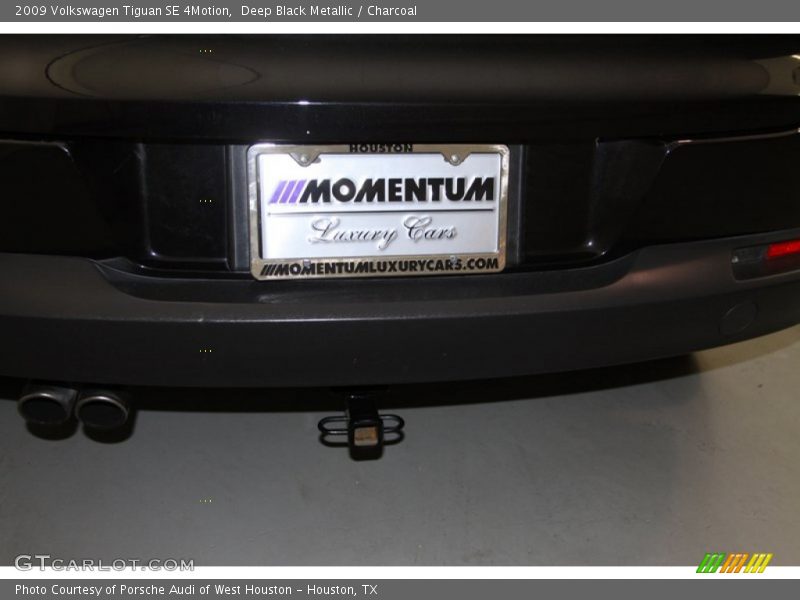 Deep Black Metallic / Charcoal 2009 Volkswagen Tiguan SE 4Motion