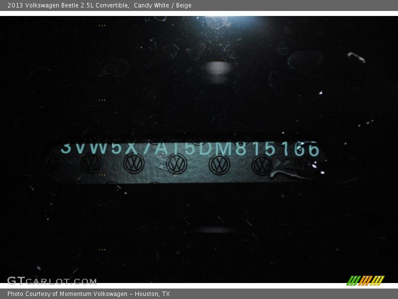 Candy White / Beige 2013 Volkswagen Beetle 2.5L Convertible