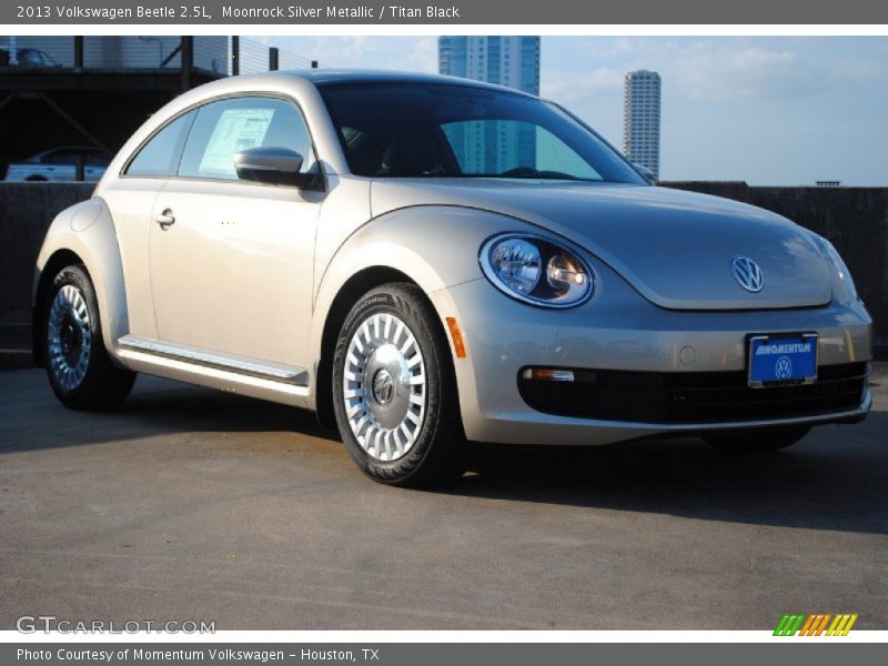 Moonrock Silver Metallic / Titan Black 2013 Volkswagen Beetle 2.5L