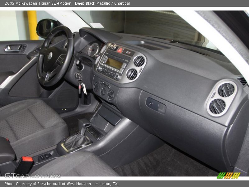 Deep Black Metallic / Charcoal 2009 Volkswagen Tiguan SE 4Motion