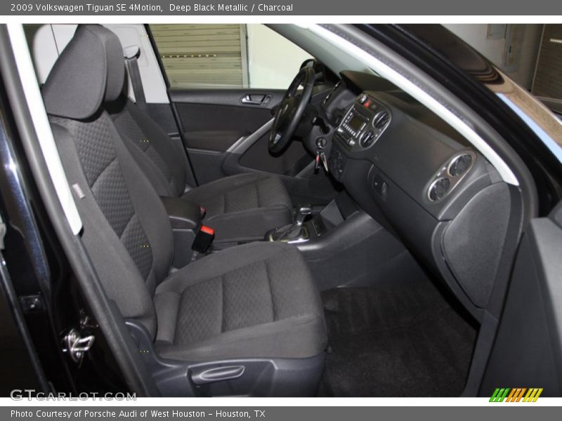 Deep Black Metallic / Charcoal 2009 Volkswagen Tiguan SE 4Motion