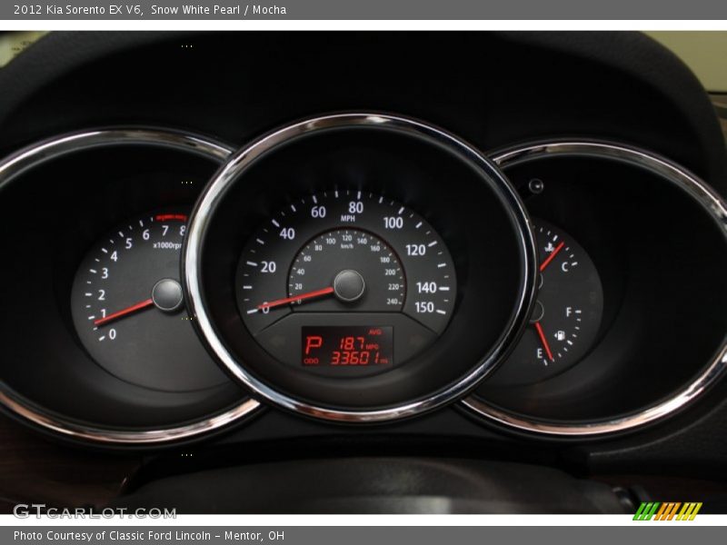 Snow White Pearl / Mocha 2012 Kia Sorento EX V6