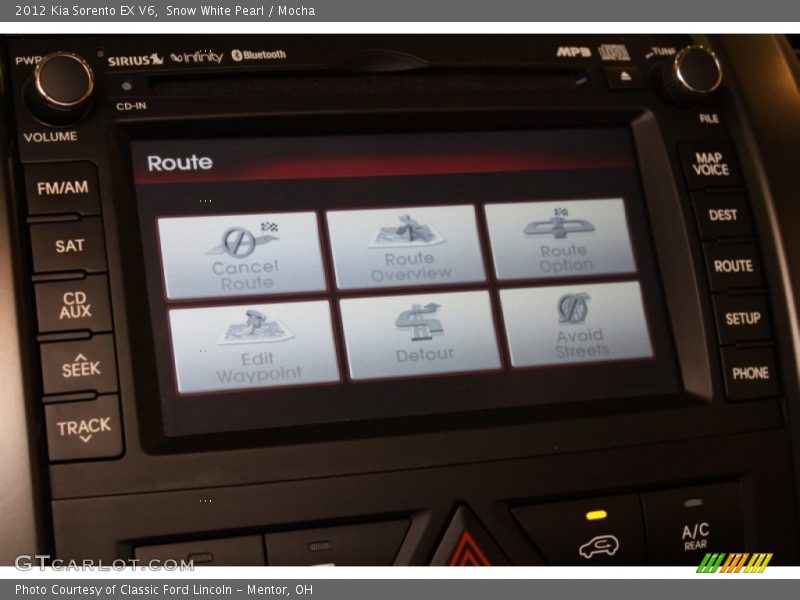 Snow White Pearl / Mocha 2012 Kia Sorento EX V6