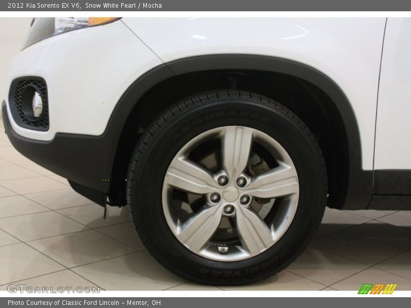 Snow White Pearl / Mocha 2012 Kia Sorento EX V6