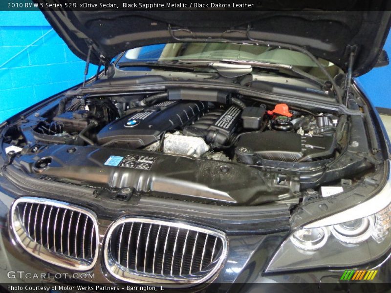 Black Sapphire Metallic / Black Dakota Leather 2010 BMW 5 Series 528i xDrive Sedan