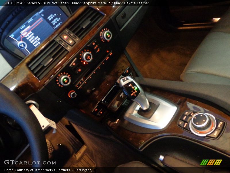 Black Sapphire Metallic / Black Dakota Leather 2010 BMW 5 Series 528i xDrive Sedan