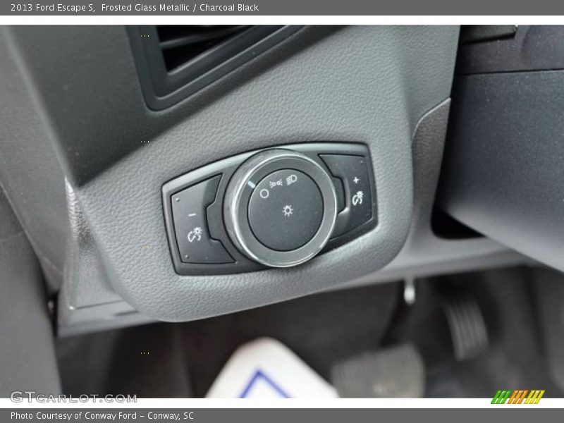 Frosted Glass Metallic / Charcoal Black 2013 Ford Escape S