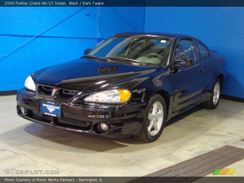 Black / Dark Taupe 2000 Pontiac Grand Am GT Sedan