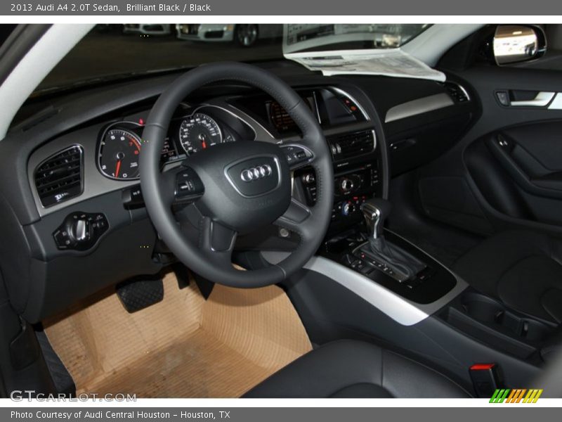 Brilliant Black / Black 2013 Audi A4 2.0T Sedan