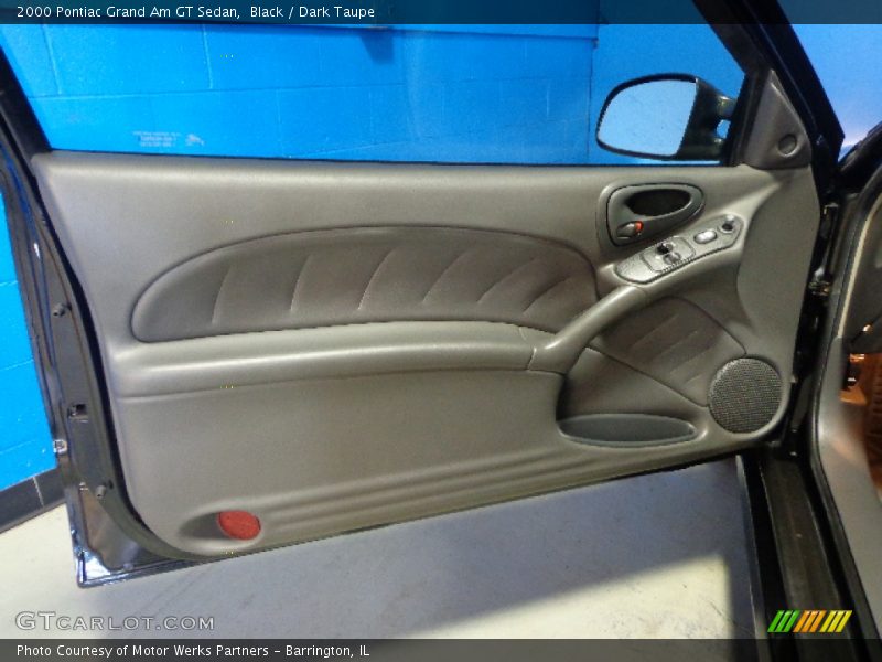 Door Panel of 2000 Grand Am GT Sedan