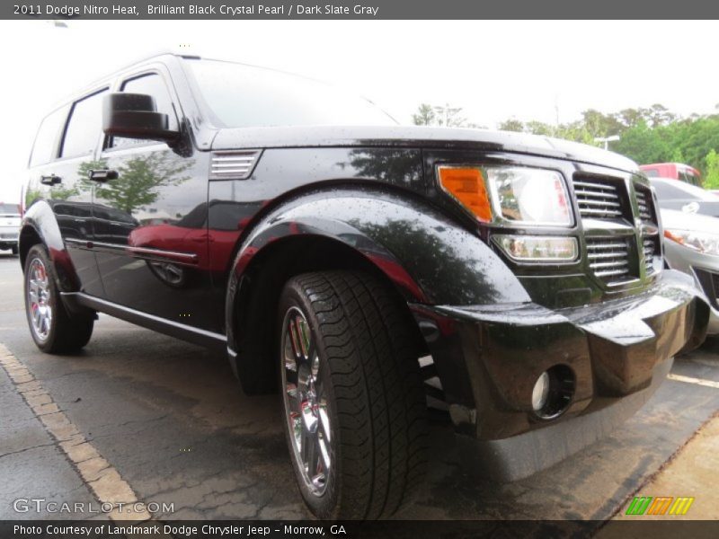 Brilliant Black Crystal Pearl / Dark Slate Gray 2011 Dodge Nitro Heat
