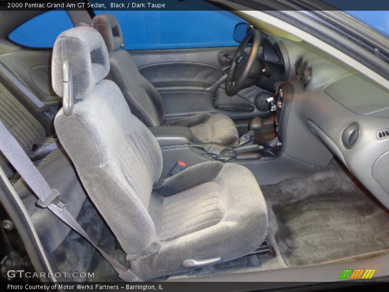  2000 Grand Am GT Sedan Dark Taupe Interior