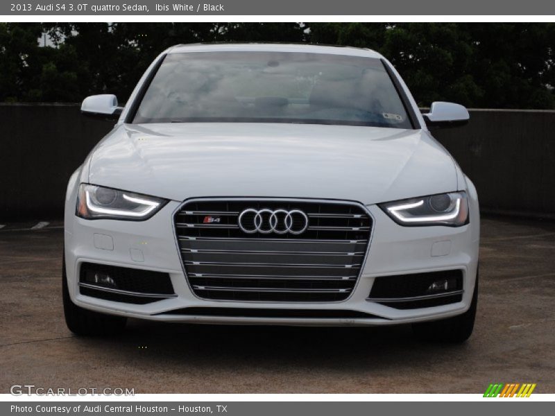 Ibis White / Black 2013 Audi S4 3.0T quattro Sedan