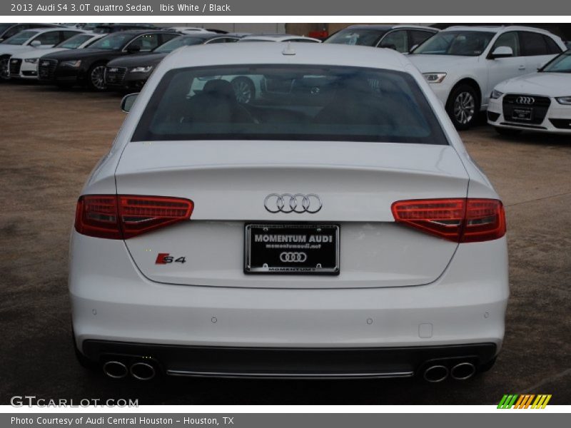 Ibis White / Black 2013 Audi S4 3.0T quattro Sedan