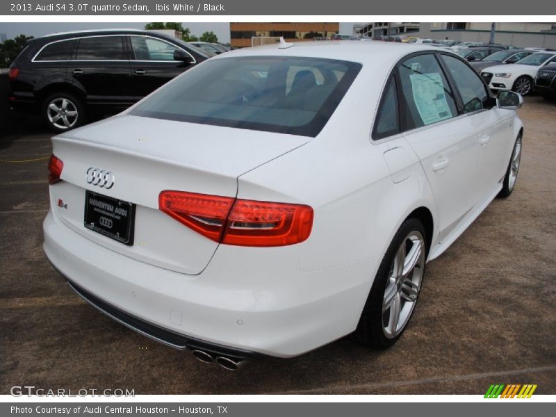 Ibis White / Black 2013 Audi S4 3.0T quattro Sedan