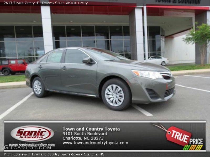 Cypress Green Metallic / Ivory 2013 Toyota Camry LE