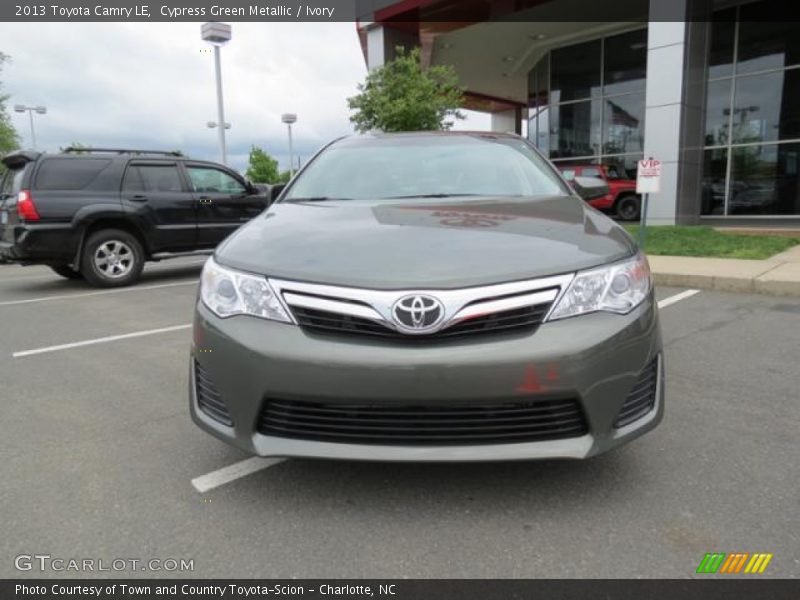 Cypress Green Metallic / Ivory 2013 Toyota Camry LE