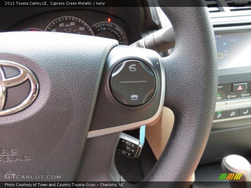 Cypress Green Metallic / Ivory 2013 Toyota Camry LE