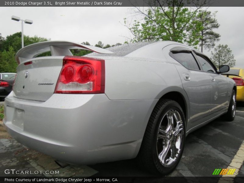Bright Silver Metallic / Dark Slate Gray 2010 Dodge Charger 3.5L