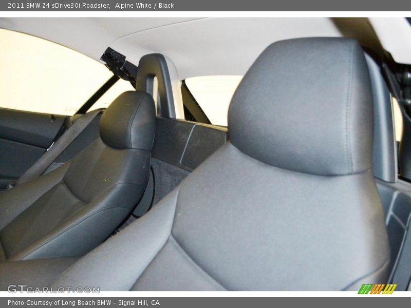 Alpine White / Black 2011 BMW Z4 sDrive30i Roadster