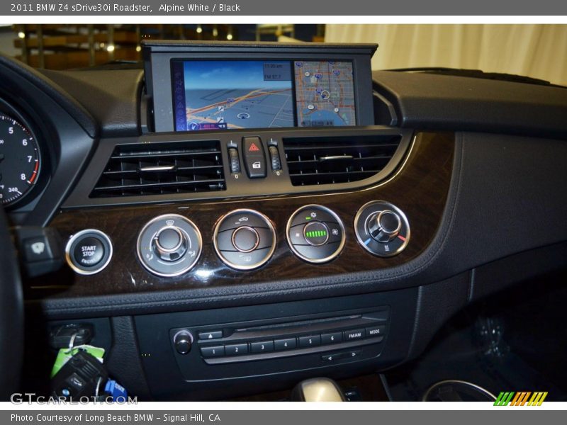 Alpine White / Black 2011 BMW Z4 sDrive30i Roadster