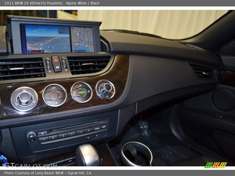 Alpine White / Black 2011 BMW Z4 sDrive30i Roadster