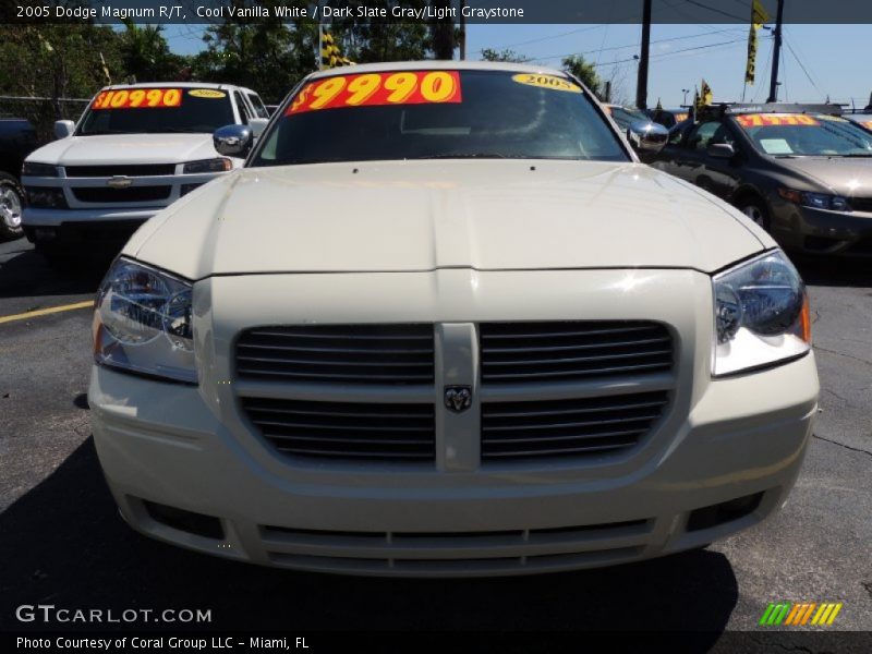 Cool Vanilla White / Dark Slate Gray/Light Graystone 2005 Dodge Magnum R/T