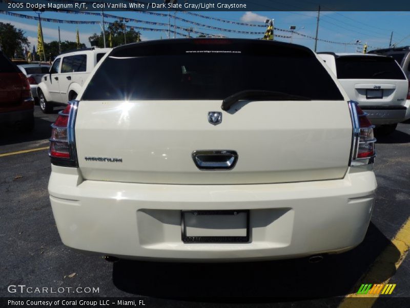 Cool Vanilla White / Dark Slate Gray/Light Graystone 2005 Dodge Magnum R/T